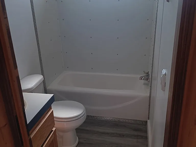 688 Bell Ln #7 — Photo 9