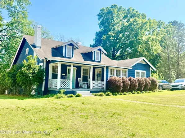 305 3rd Ave, Opelika, AL 36801