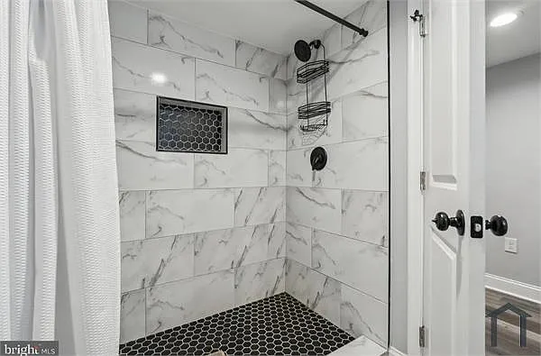 407 N Lakewood Ave — Photo 10