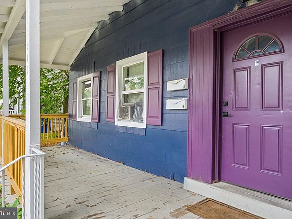 2nd image of 619 Cooper St