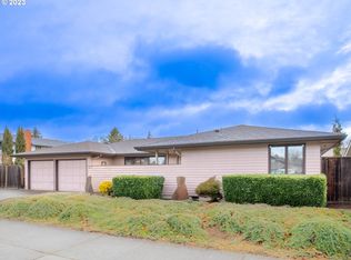 1685 Adkins St, Eugene, OR 97401