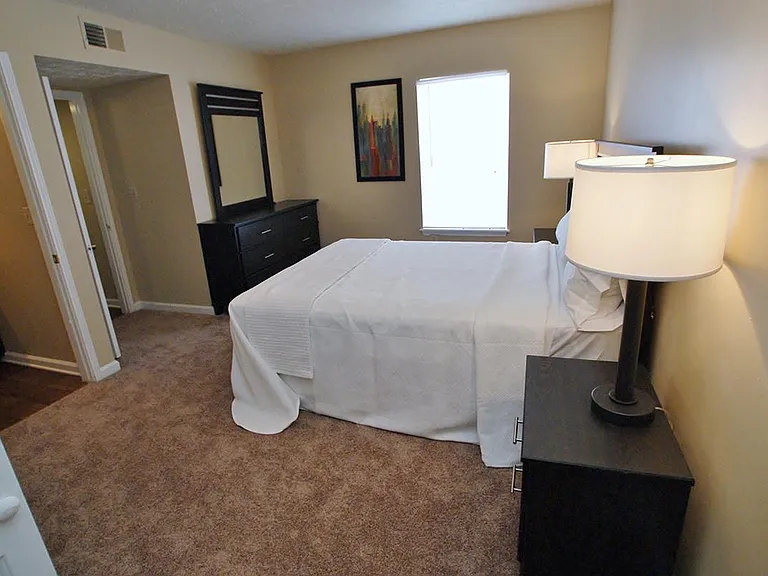 Green Meadow Apartments — Photo 52