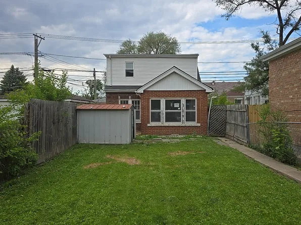 316 E 107th St, Chicago, IL 60628