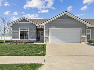 1685 SE Silver Pointe Dr, Waukee, IA 50263