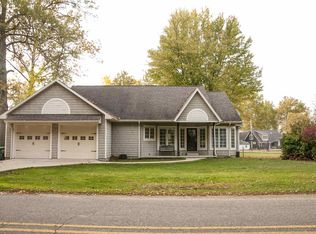 4309 E Shore Dr, Bremen, IN 46506