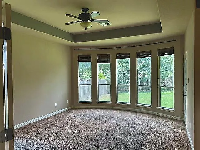 19500 Sangremon Way — Photo 12
