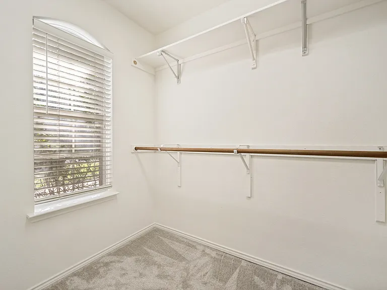 2505 Lakeshore Dr — Photo 20