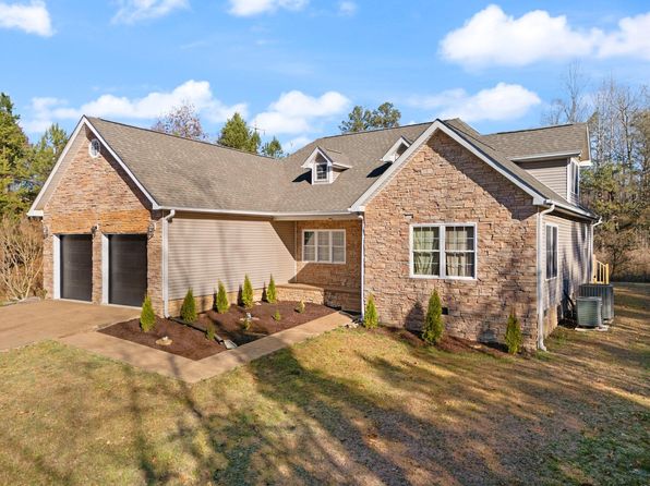 423 Lakepointe Dr, Corbin, KY 40701