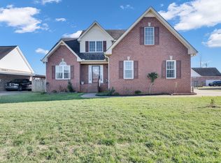 1033 Crystal Bear Trl, Murfreesboro, TN 37128