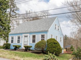 36 Tilton Ave, Kittery, ME 03904