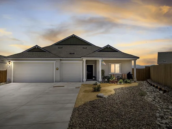709 Butte Creek Rd, Dayton, NV 89403