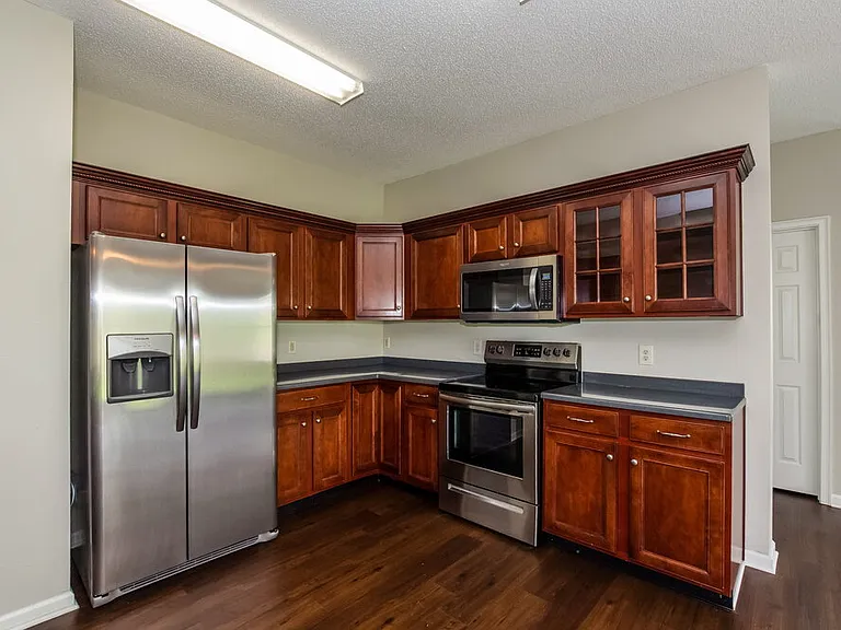 719 Capstone Ave — Photo 10