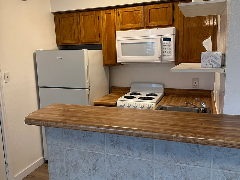 2301 Basil Dr #F302 — Photo 4