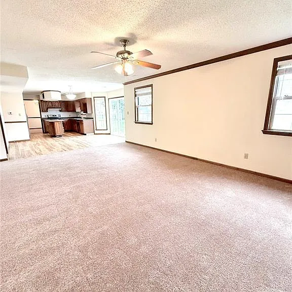 3239 Fielding Ln — Photo 4