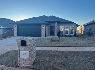 18017 Austin Ct, Edmond, OK 73012