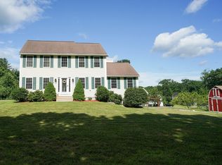219 Paxton Rd, Spencer, MA 01562