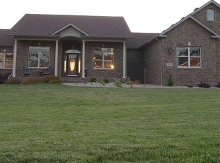 2024 Grandview Dr, Saint Jacob, IL 62281