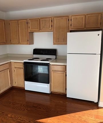 4th image of 200 N Dearborn St Unit 3502