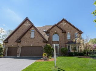 3908 Mistflower Ln, Naperville, IL 60564