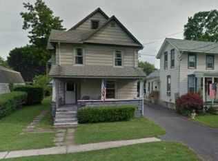 344 E Union St, Lockport, NY