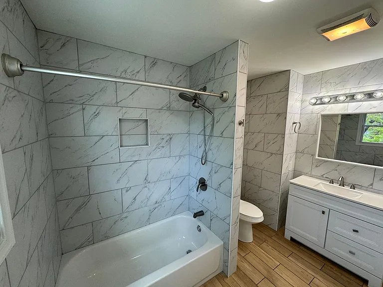 430 E Auburn St — Photo 15