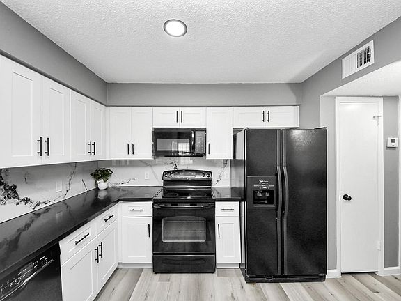 4th image of 6281 Ludington Dr APT 817