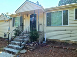 642 NE Laurance St, Myrtle Creek, OR 97457