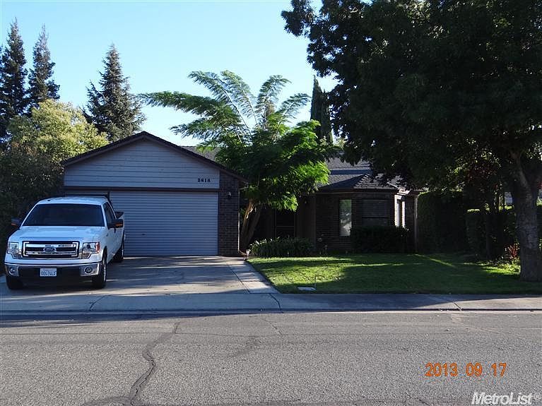 1st image of 2618 Bayberry Dr