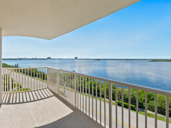 5480 N Ocean Drive #B7c, Singer Island, FL 33404