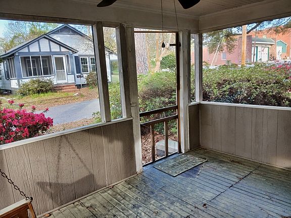 3rd image of 162 Seaboard St