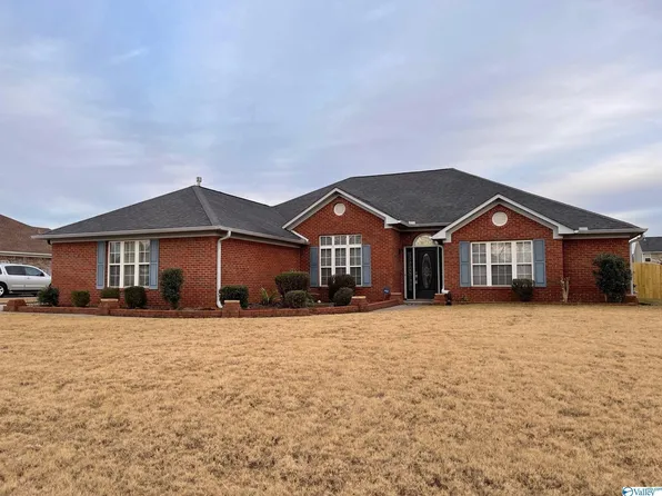 141 Brownstone Dr, Madison, AL 35758
