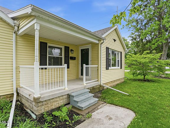 5th image of 700 Woodworth Dr