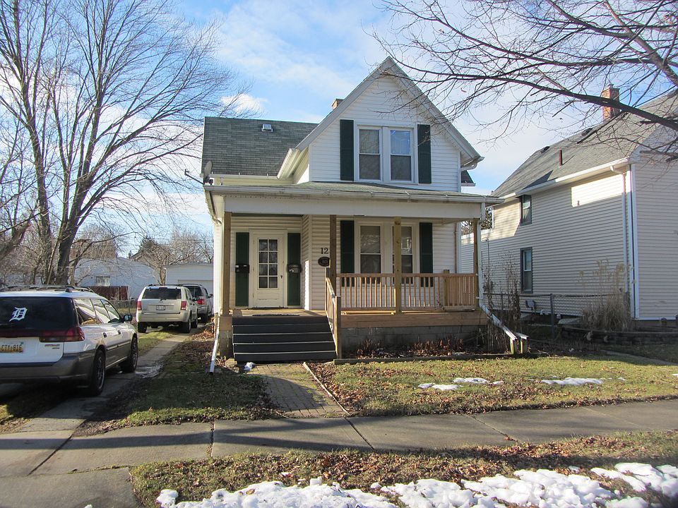 1st image of 12 Leslie St