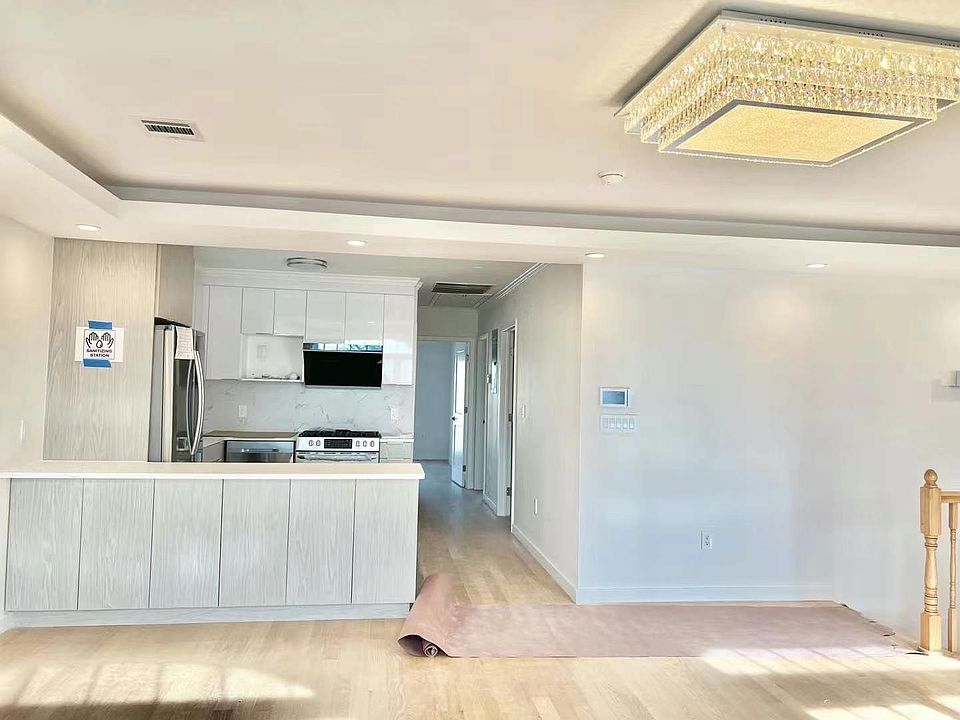 1st image of 146-37 Cherry Ave Floor 2