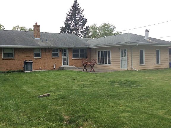 2nd image of 3242 Dartmouth Dr