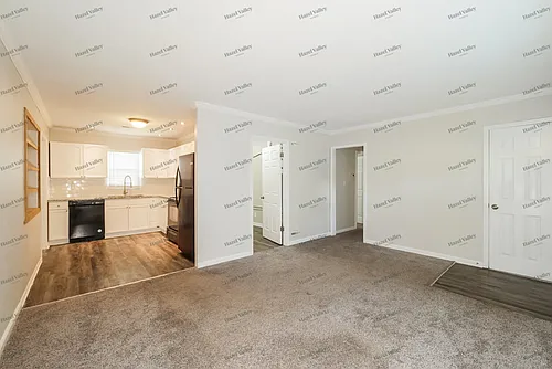 5309 N Michigan Ave Photo 1
