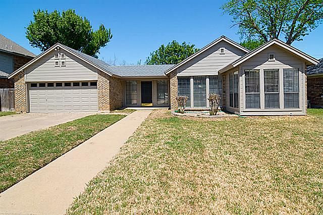 1st image of 1015 Baldwin Dr