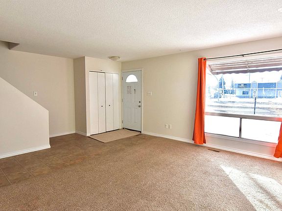 5th image of 4402 50th Ave