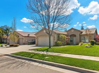 2405 W Wren Ave, Visalia, CA 93291