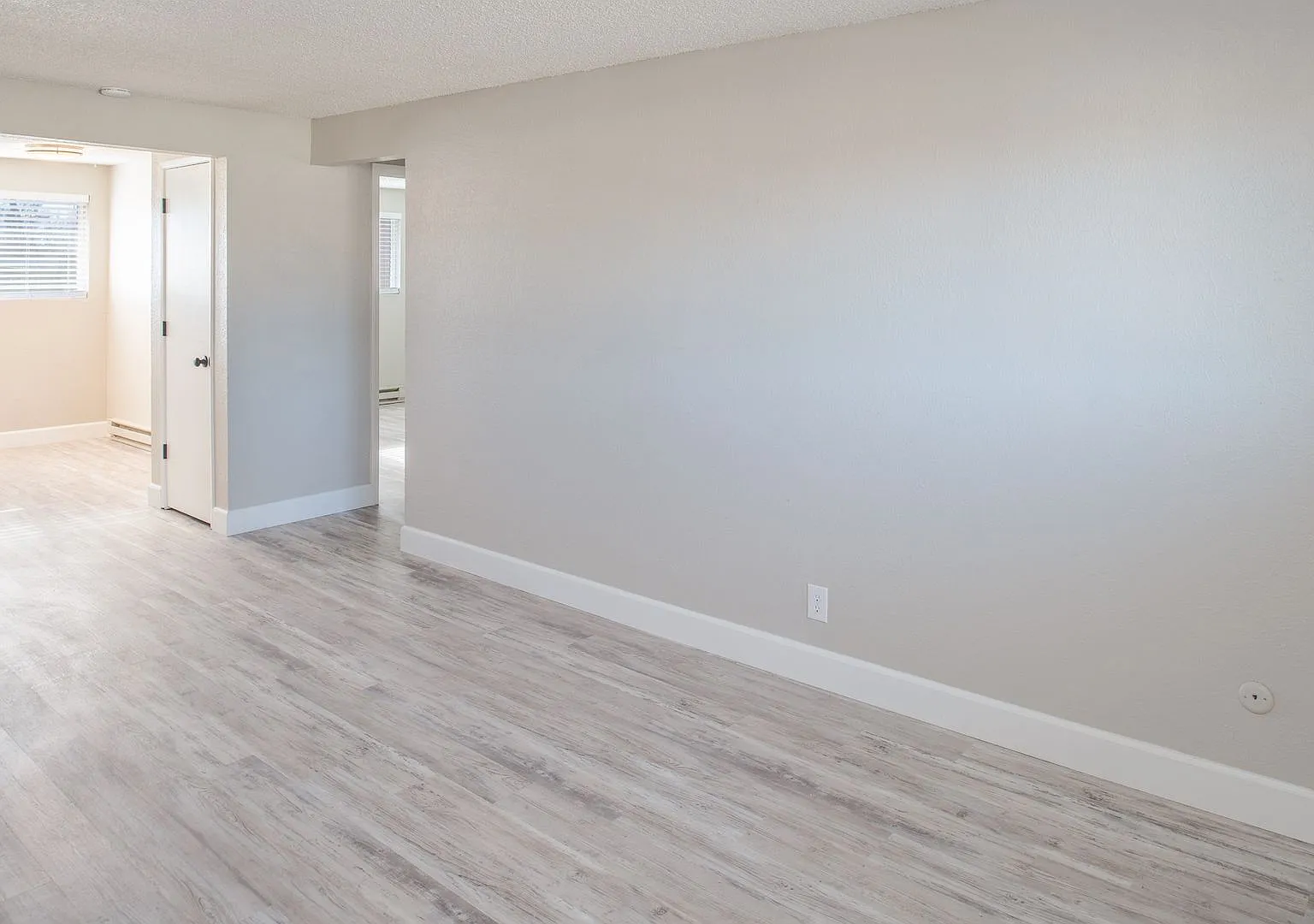 Sierra View Townhomes — Photo 4