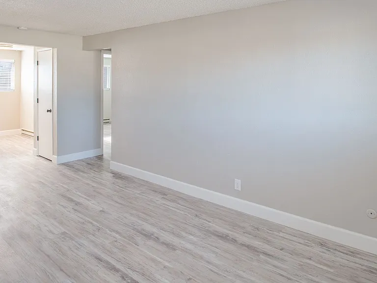 Sierra View Townhomes — Photo 4