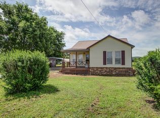 15695 W Mud Valley Rd, Tahlequah, OK 74464