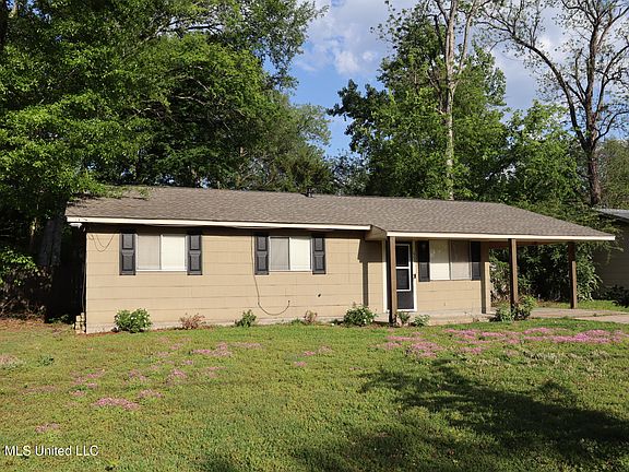 4th image of 669 Ralde Cir