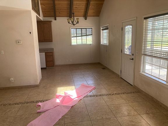 Living/Dining Area