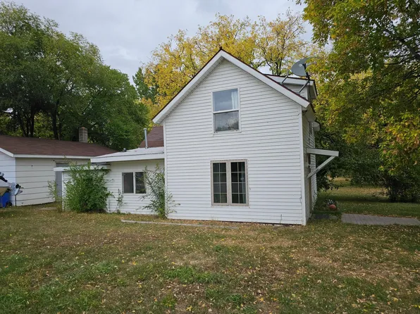 122 Oak Grove Ave, Detroit Lakes, MN 56501