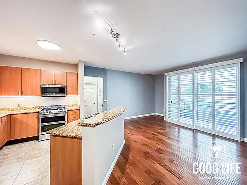1480 Broadway Photo 1