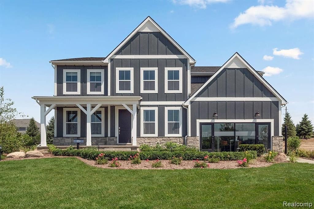 24246 Oak Ridge Blvd, South Lyon, MI 48178 Zillow