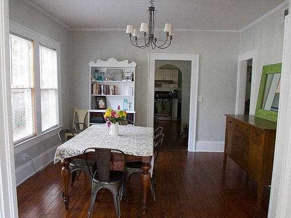 5th image of 3652 Herschel St