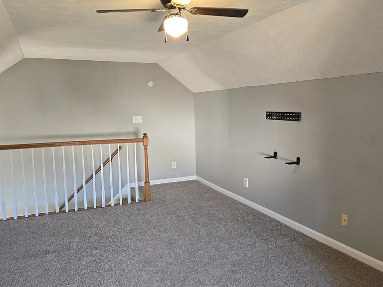 515 Killeen Rd — Photo 19