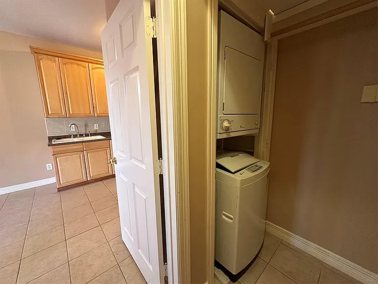 4110 Woodhead St — Photo 11